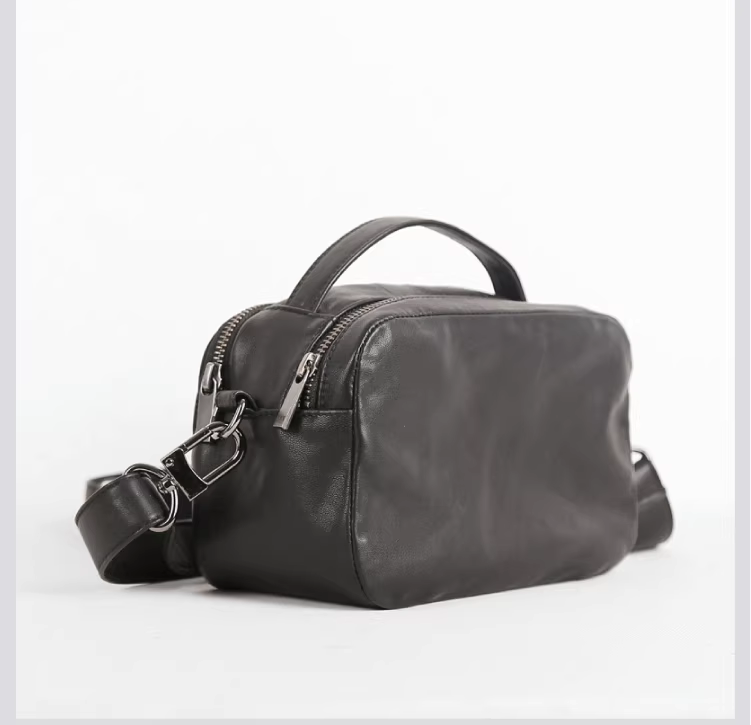 本革ショルダーバッグ／斜めがけハンドバッグ／牛革カジュアルリュック／メンズ・レディース用バッグ